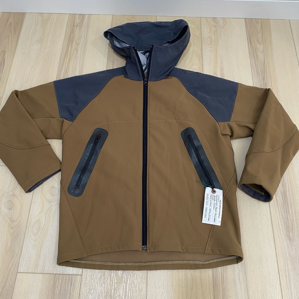 Men’s Wild Things Lightweight Jacket TAN GRAY See Measurements READ